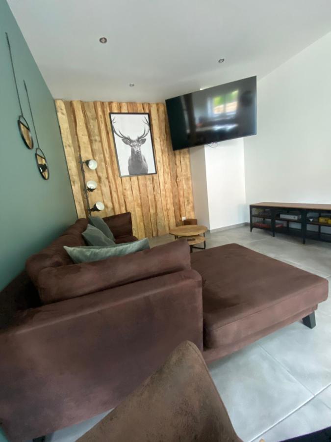 14 Personnes - 10 Minutes De Gerardmer - Jaccuzzi Holiday home Gerbepal